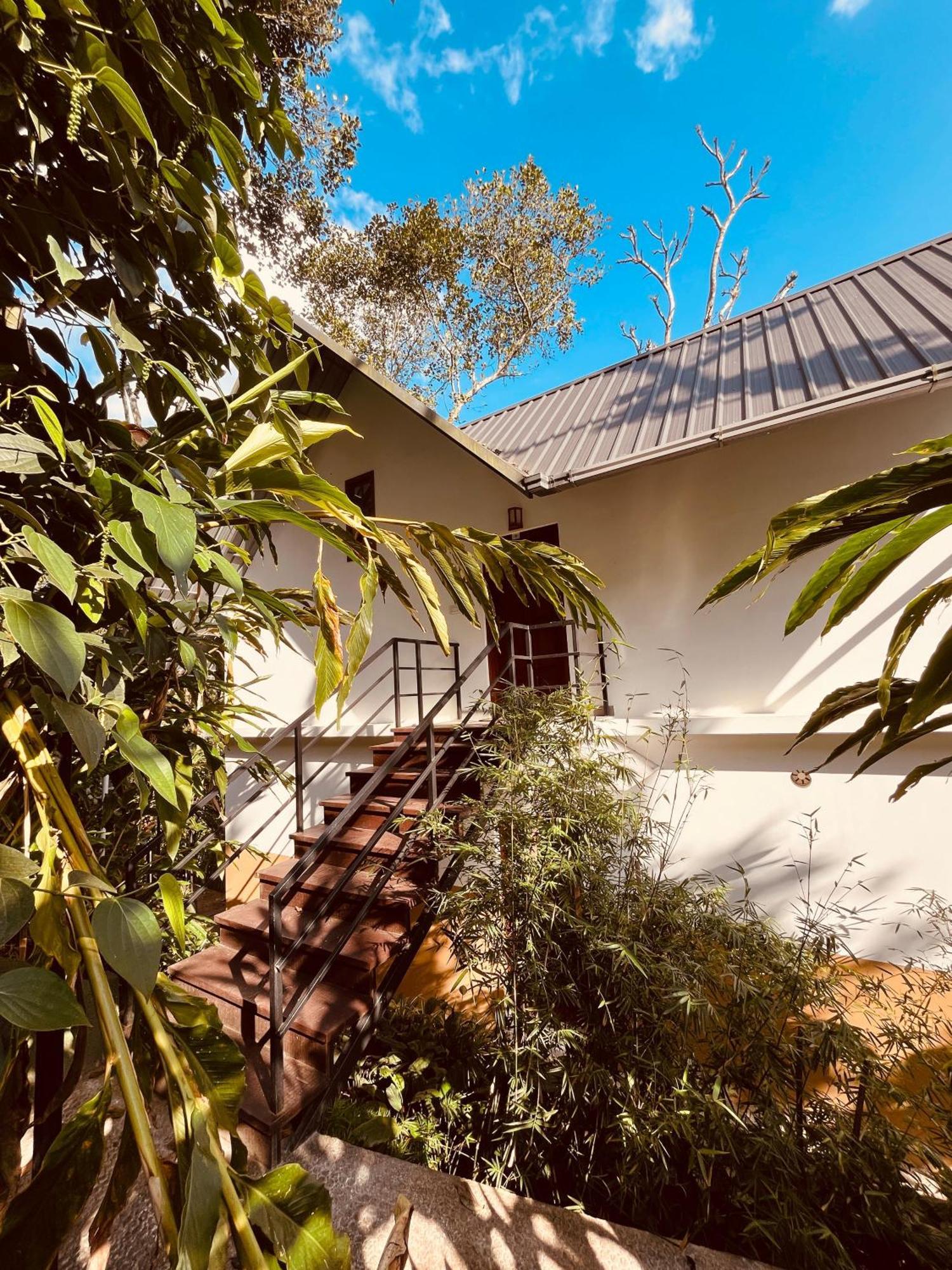 Lush Acres Villa Thekkady Exterior foto